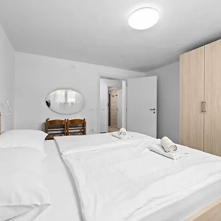 Apartman Gardenia *